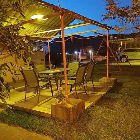 Angela 3* Sykia Chalkidikis