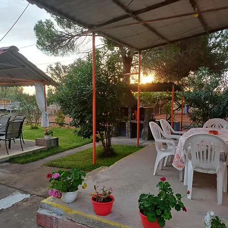 Angela Guest house 4*