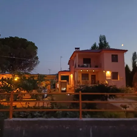 Pensiune Angela Sykia Chalkidikis